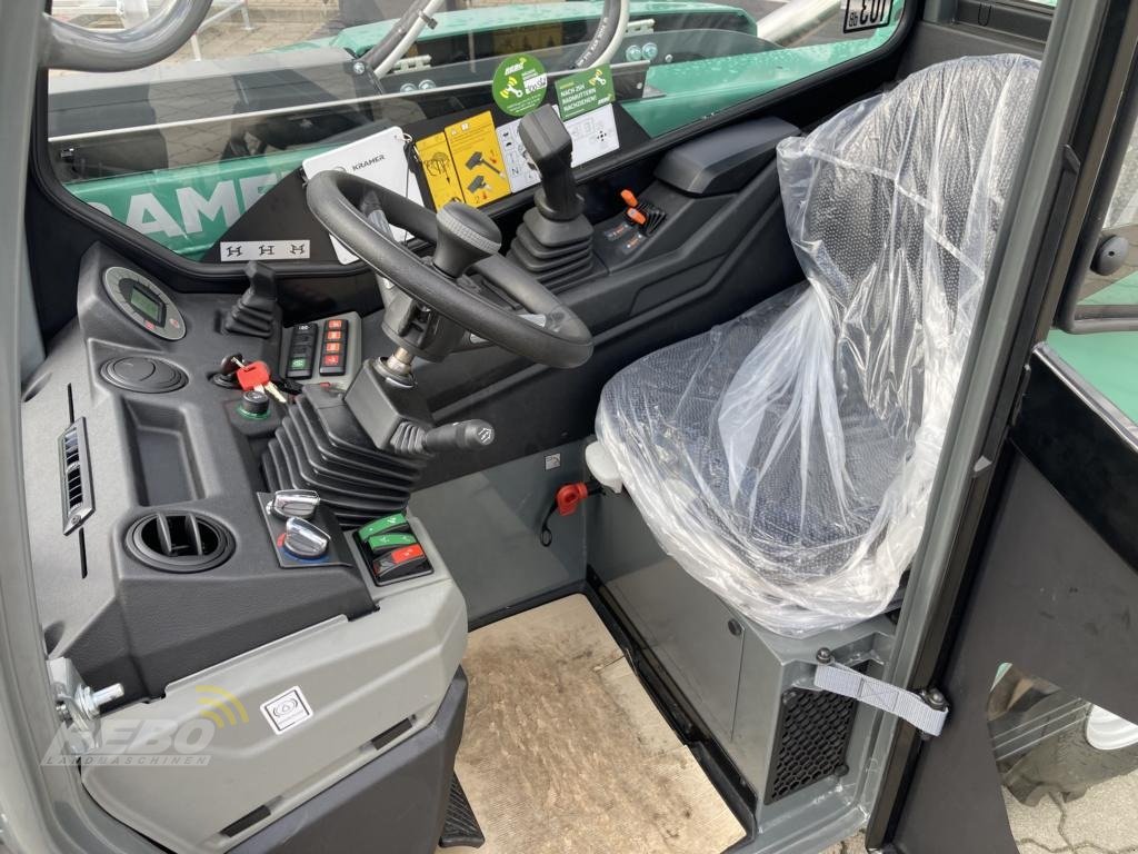 Teleskoplader of the type Kramer KT 144, Neumaschine in Dätgen (Picture 10)