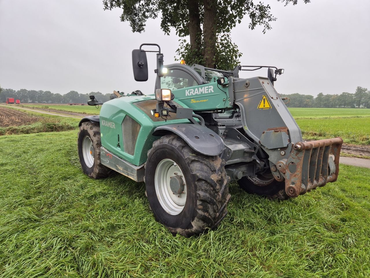 Teleskoplader tipa Kramer KT 407 Vario, Gebrauchtmaschine u Fleringen (Slika 2)