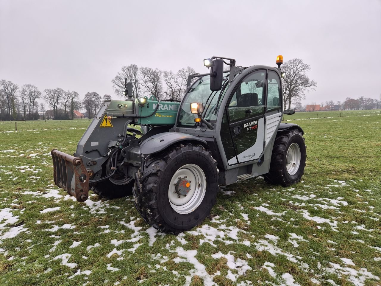 Teleskoplader a típus Kramer KT 407 Vario, Gebrauchtmaschine ekkor: Fleringen (Kép 2)
