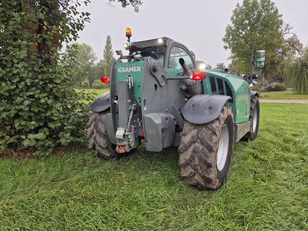 Teleskoplader tipa Kramer KT 407 Vario, Gebrauchtmaschine u Fleringen (Slika 3)