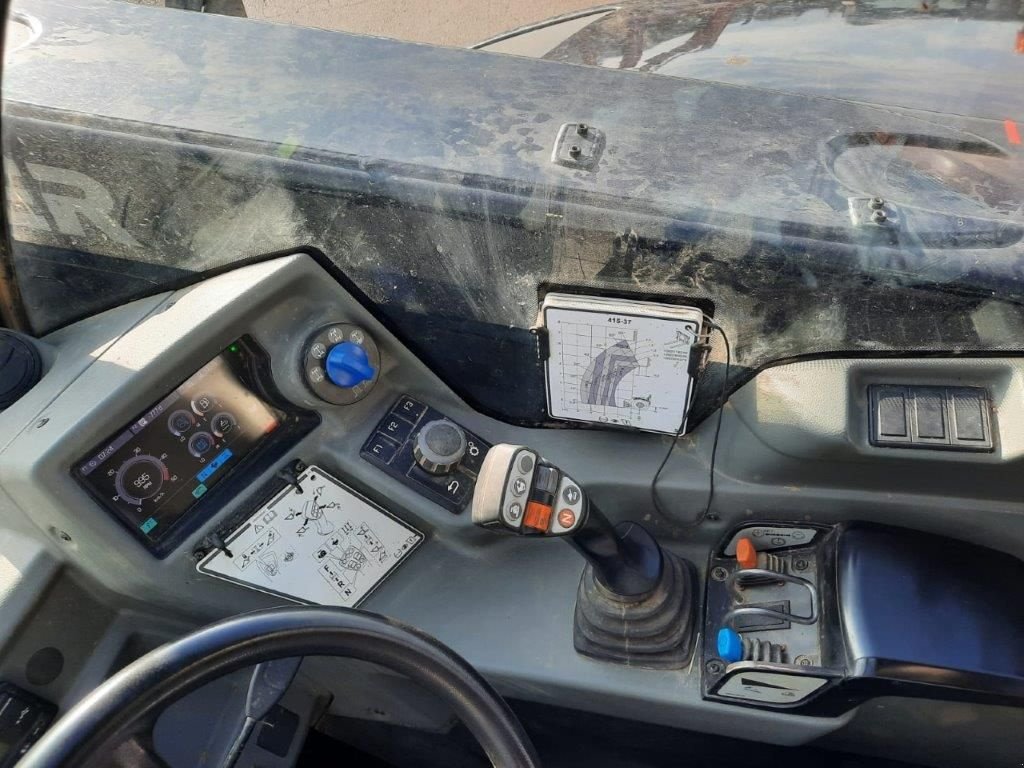 Teleskoplader tipa Kramer KT 407, Gebrauchtmaschine u CHEMAUDIN ET VAUX (Slika 8)