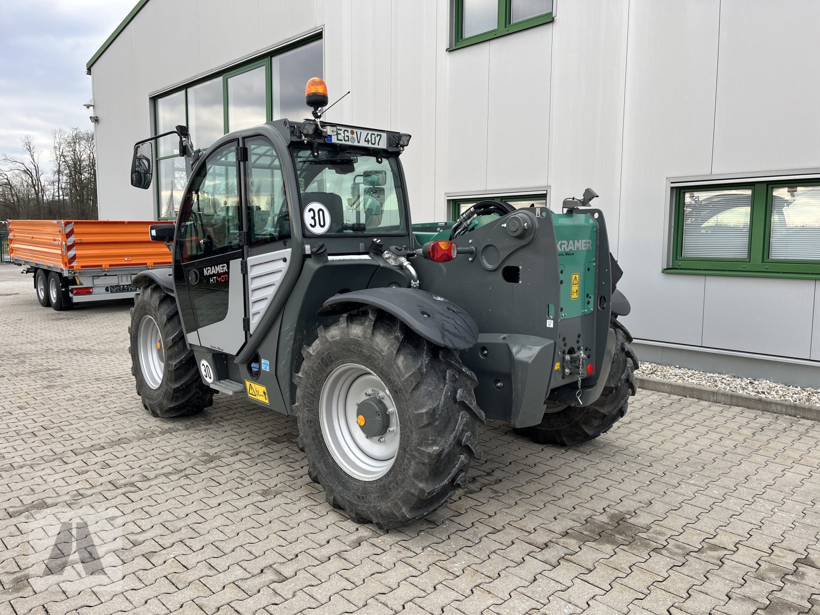 Teleskoplader of the type Kramer KT 407, Gebrauchtmaschine in Eggenfelden (Picture 11)