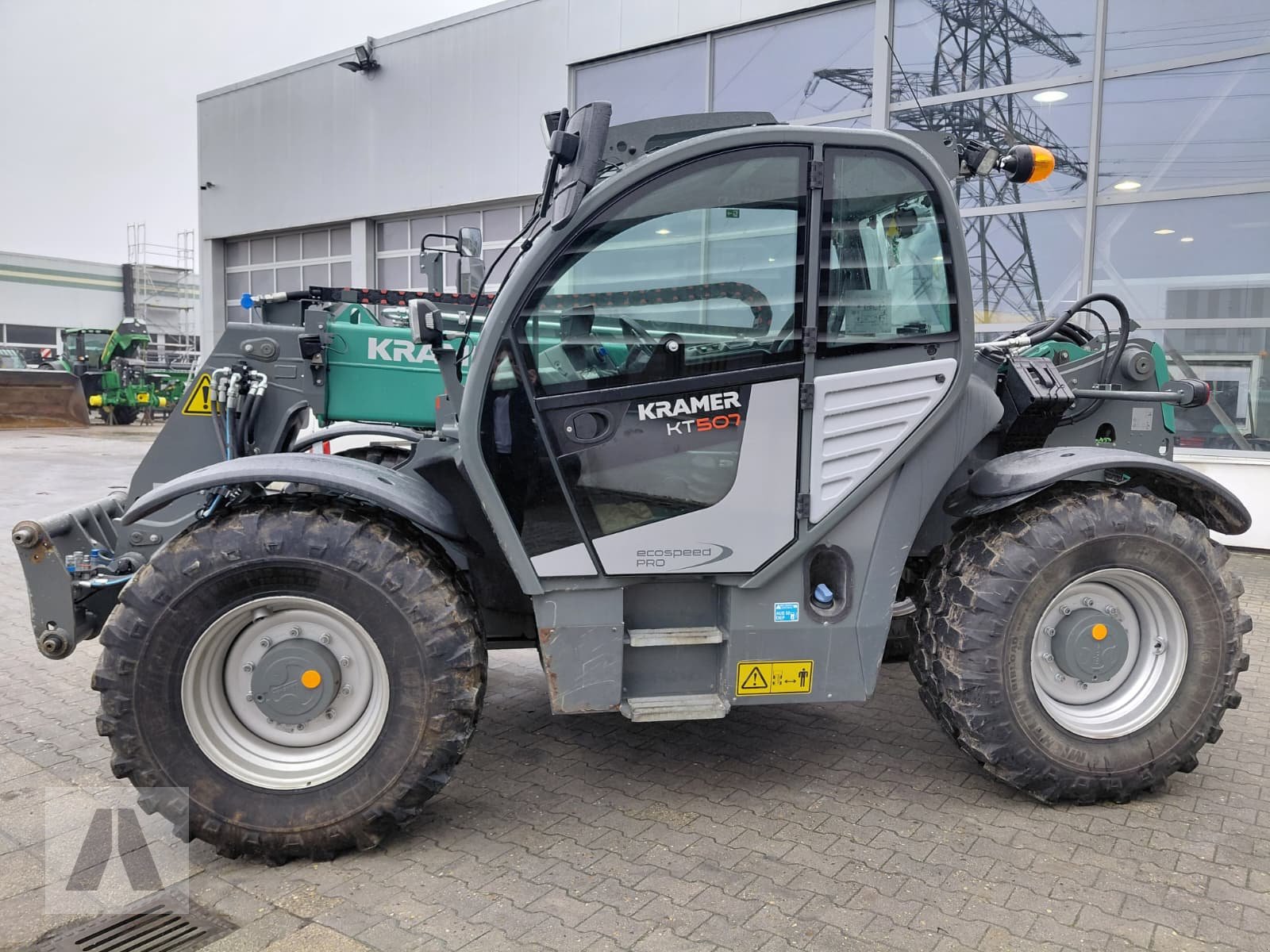 Teleskoplader of the type Kramer KT 507, Gebrauchtmaschine in Regensburg (Picture 4)