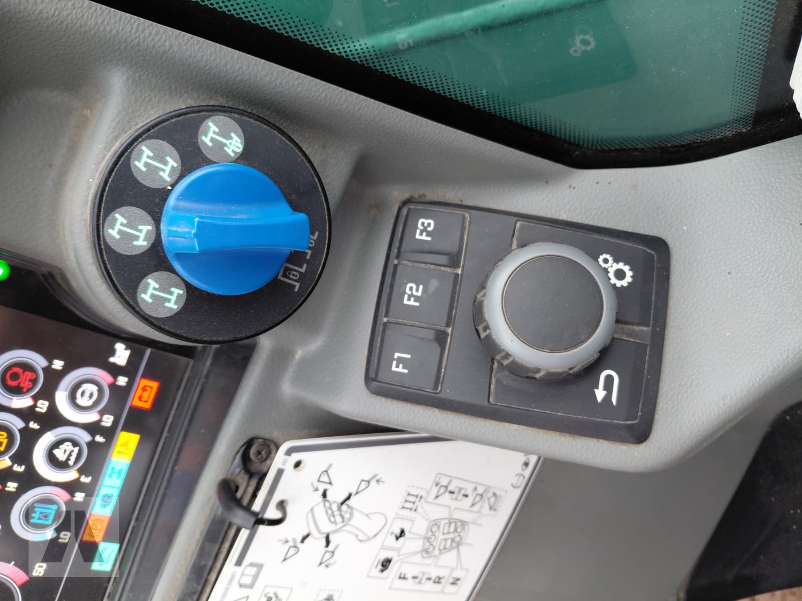 Teleskoplader of the type Kramer KT 507, Gebrauchtmaschine in Regensburg (Picture 11)