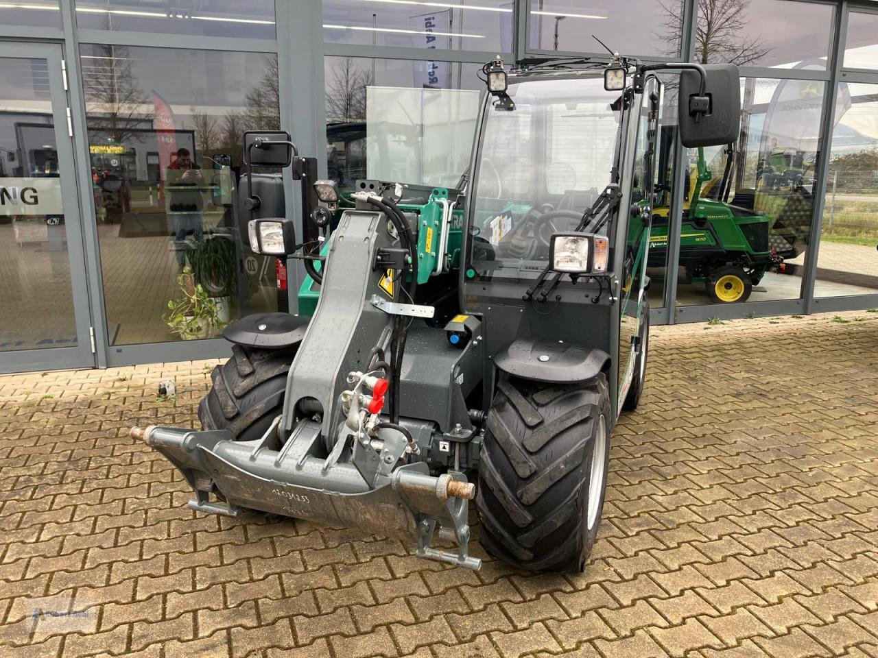 Teleskoplader des Typs Kramer KT144, Gebrauchtmaschine in Wittlich (Bild 3)