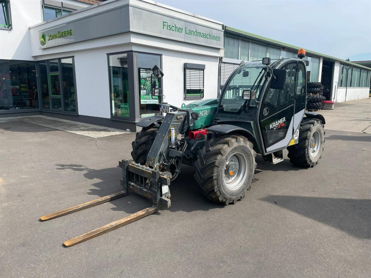 Teleskoplader des Typs Kramer KT276 nur 950 Stunden (418-22), Gebrauchtmaschine in Niederkirchen (Bild 1)