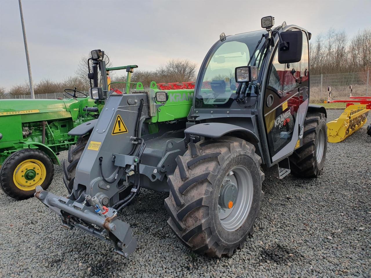 Teleskoplader от тип Kramer KT276, Neumaschine в Zweibrücken (Снимка 1)