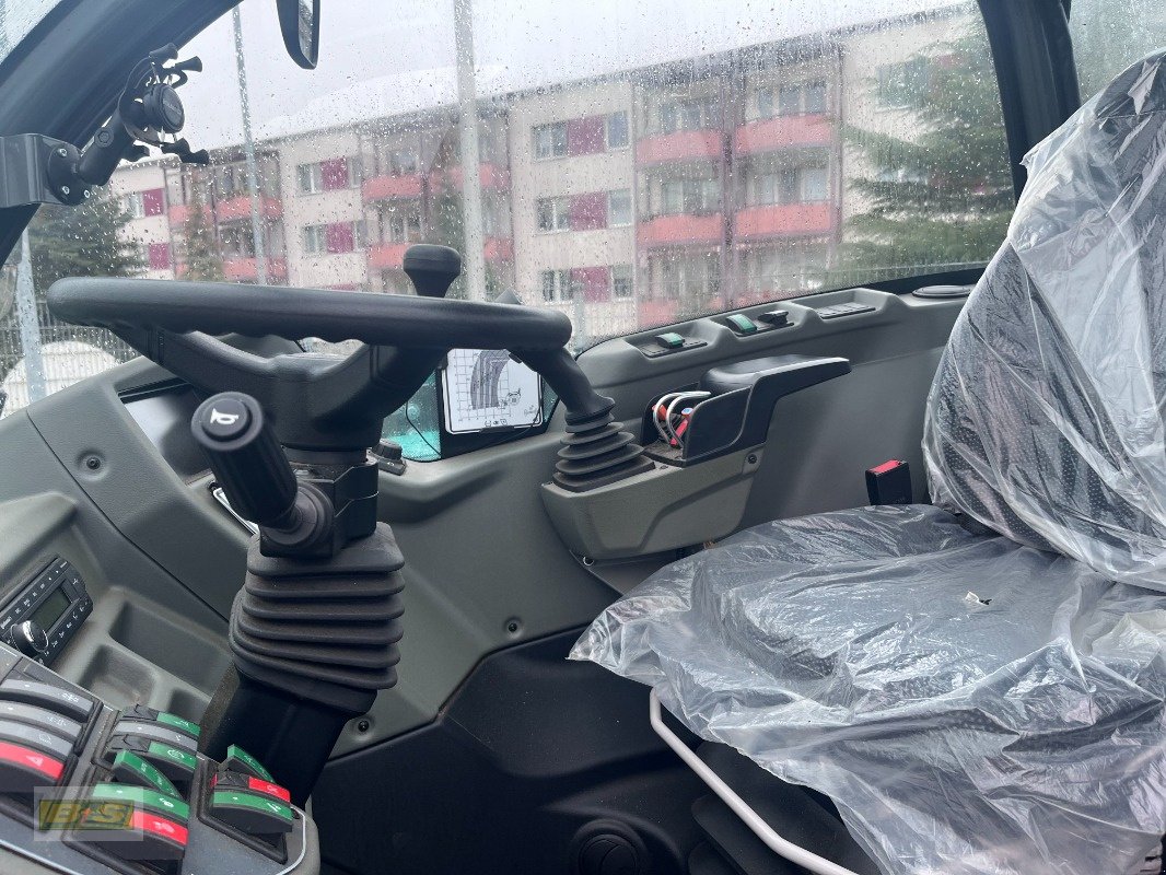 Teleskoplader des Typs Kramer KT559-46 416-46, Neumaschine in Neustadt Dosse (Bild 8)