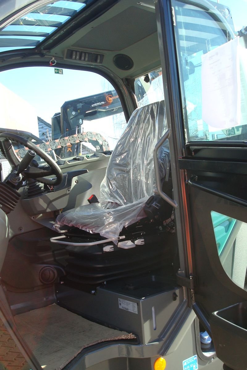 Teleskoplader of the type Kramer KT559, Neumaschine in Judenburg (Picture 23)