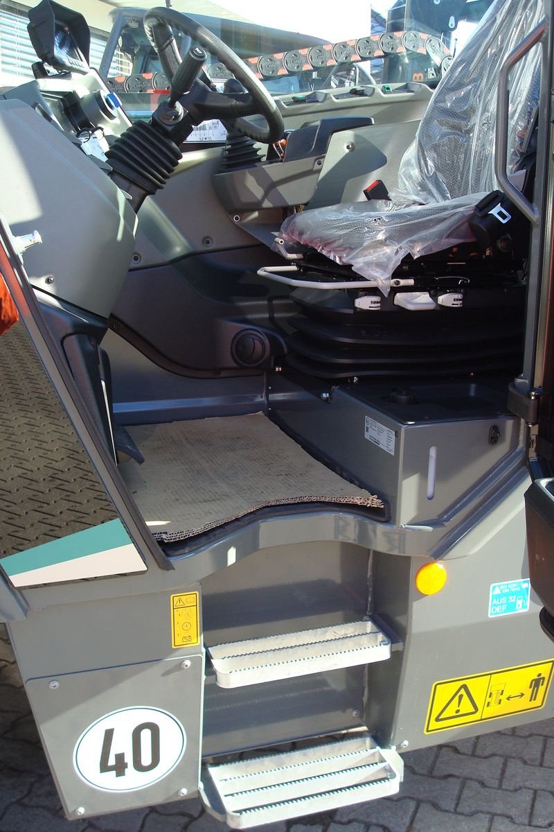 Teleskoplader of the type Kramer KT559, Neumaschine in Judenburg (Picture 24)