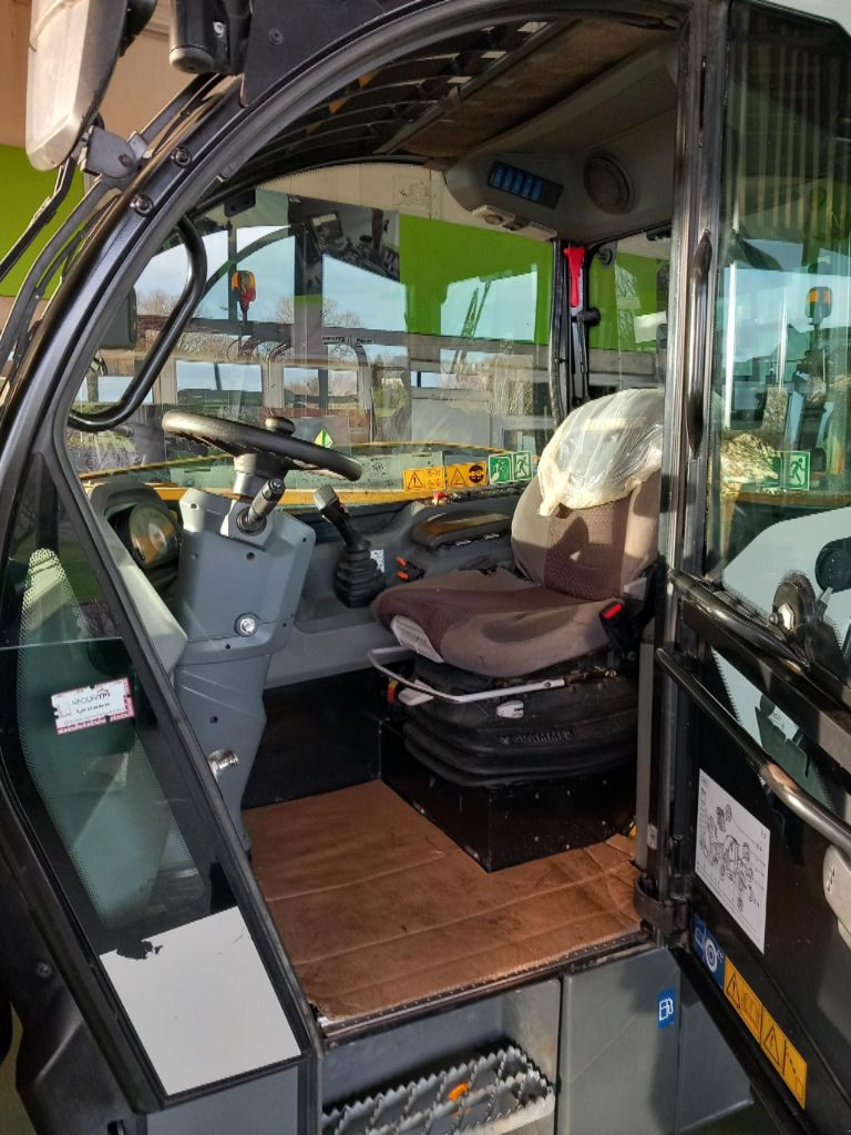 Teleskoplader Türe ait Liebherr T 32-7 S, Gebrauchtmaschine içinde BRECE (resim 5)