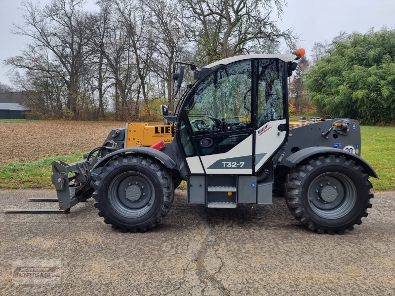 Teleskoplader tipa Liebherr T 32-7, Gebrauchtmaschine u Deutsch - Goritz (Slika 1)