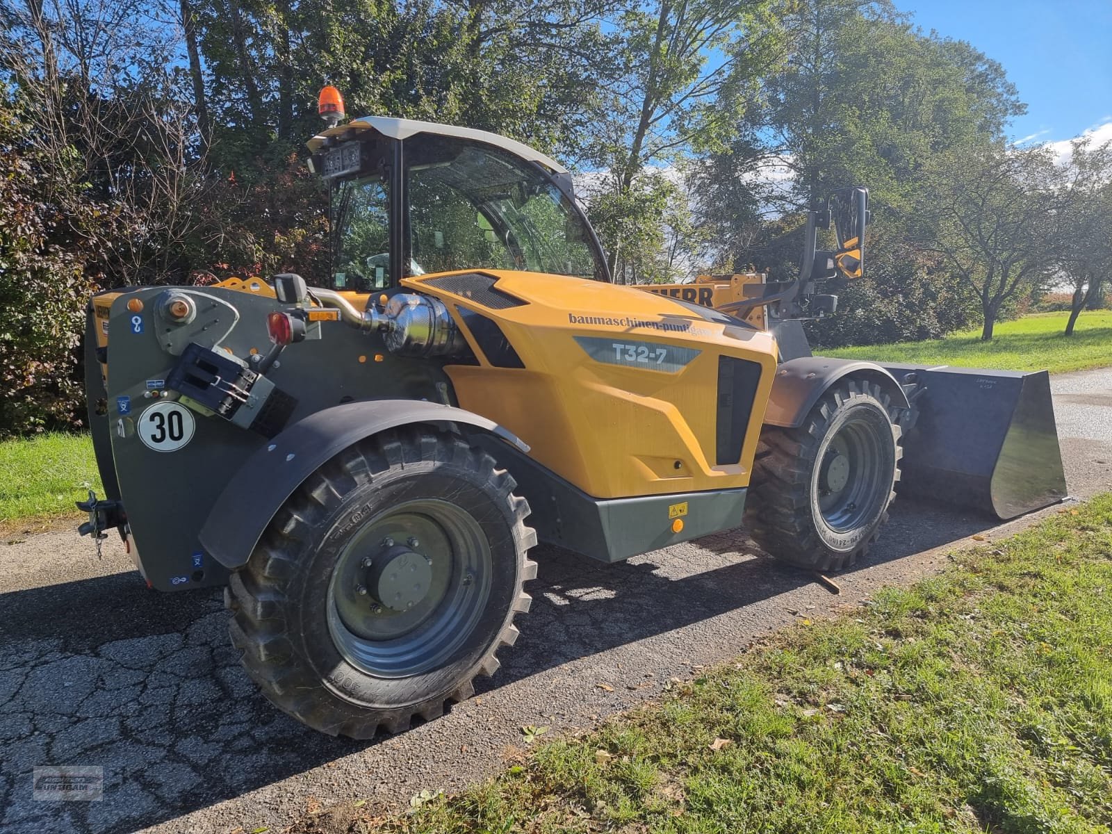 Teleskoplader типа Liebherr T 32-7, Gebrauchtmaschine в Deutsch - Goritz (Фотография 9)