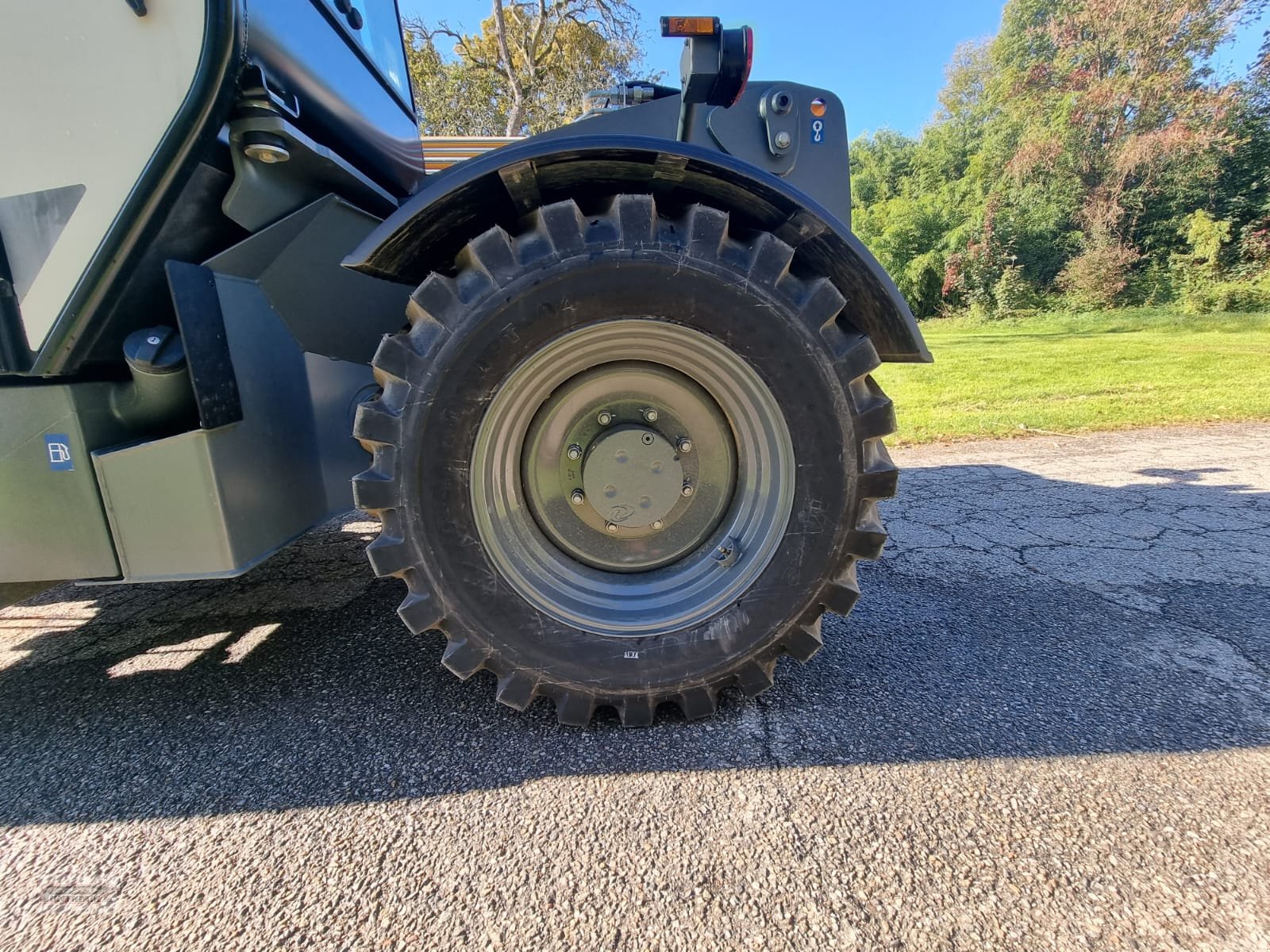 Teleskoplader типа Liebherr T 32-7, Gebrauchtmaschine в Deutsch - Goritz (Фотография 12)