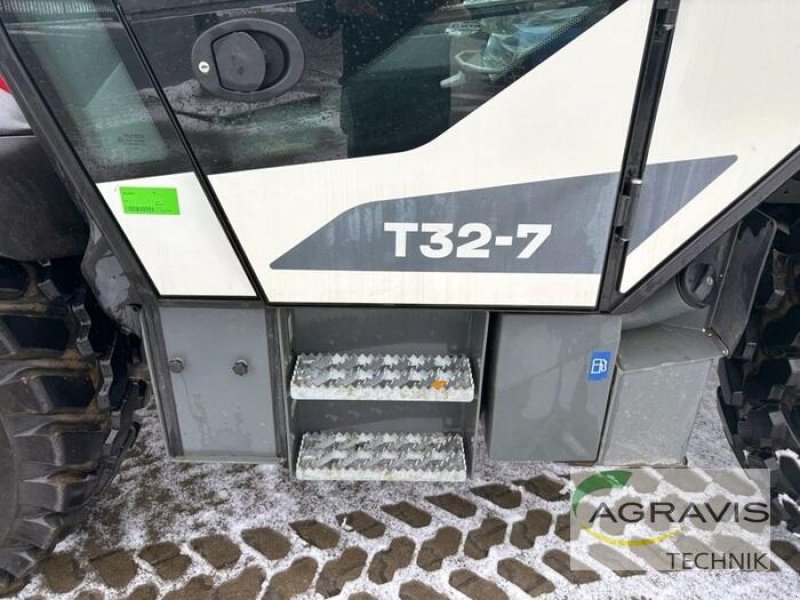 Teleskoplader typu Liebherr T32-7 inkl. Schaufel + Gabel, Gebrauchtmaschine v Meppen (Obrázek 9)