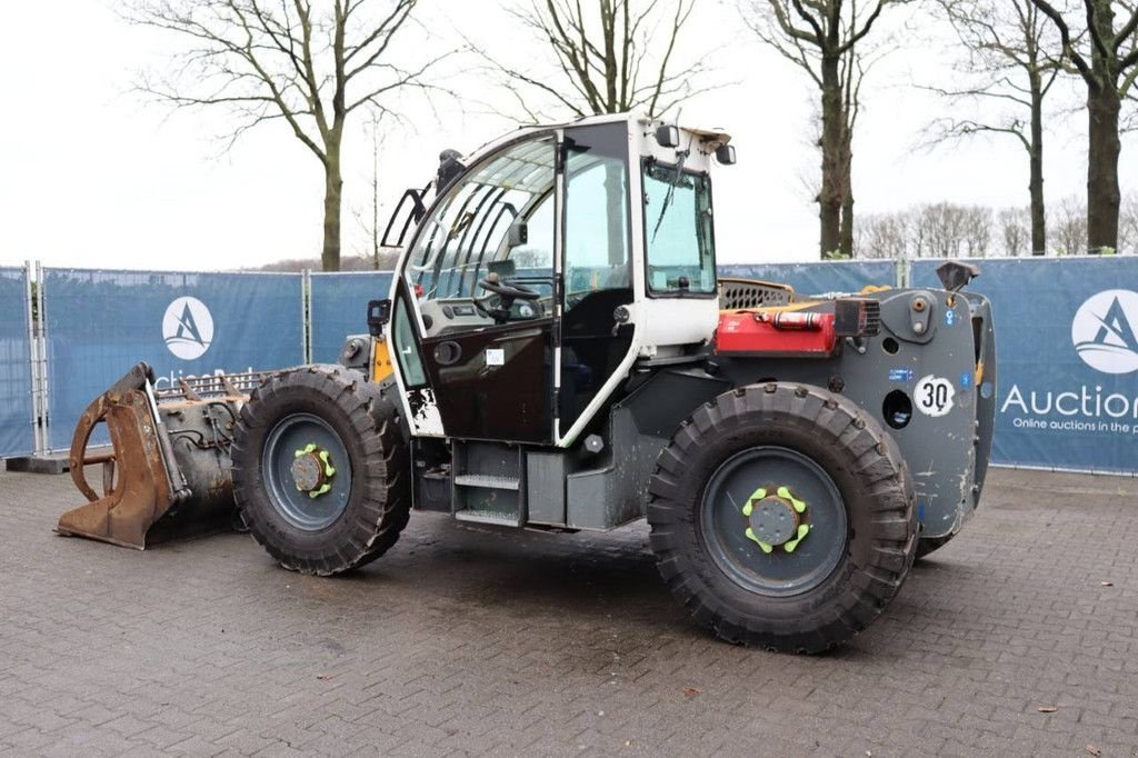 Teleskoplader tip Liebherr T41-7 4F, Gebrauchtmaschine in Antwerpen (Poză 4)