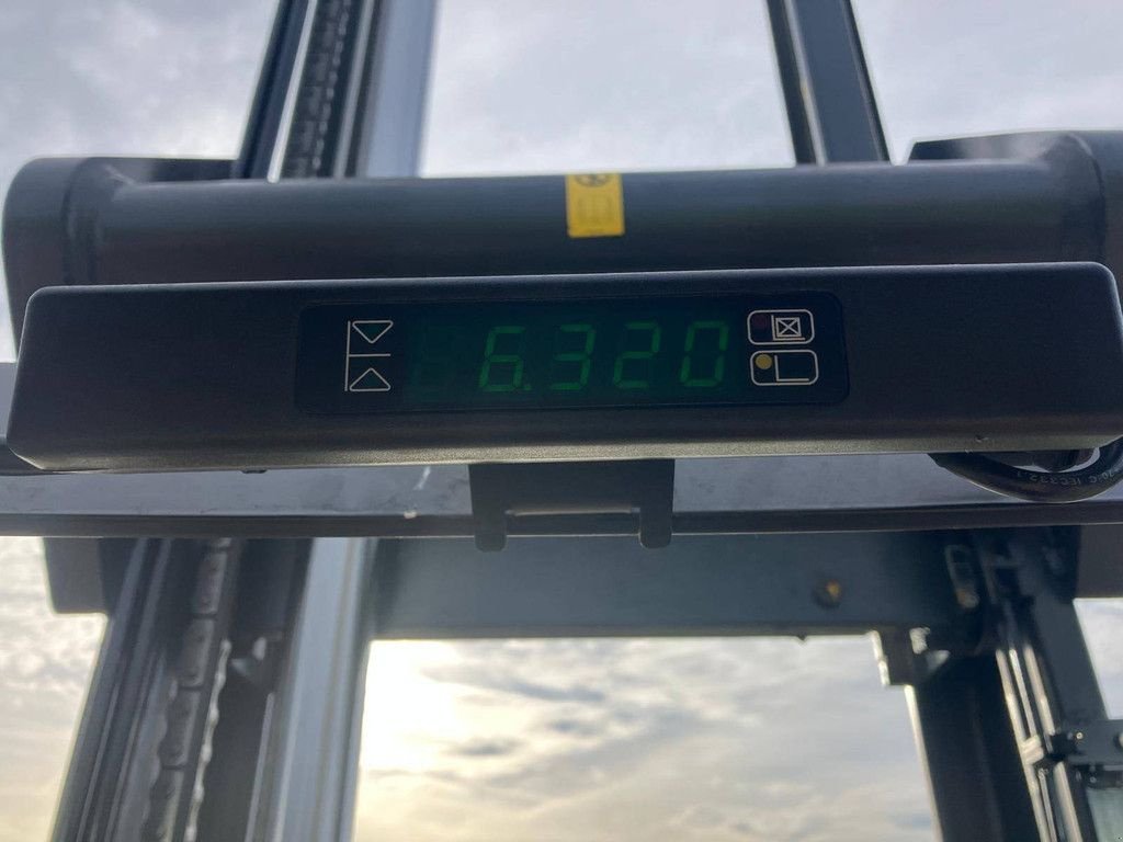 Teleskoplader typu Linde R12N-01, Gebrauchtmaschine v Antwerpen (Obrázek 11)