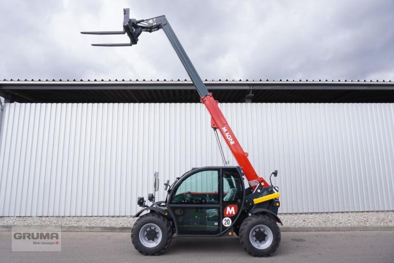Teleskoplader типа Magni TH 3.6, Gebrauchtmaschine в Friedberg-Derching (Фотография 4)