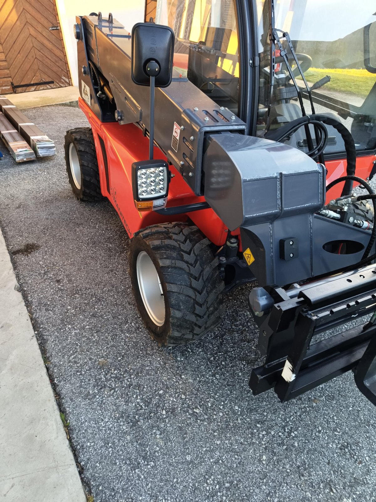 Teleskoplader του τύπου Manitech Mtech T135H, Neumaschine σε Södingberg-Geistthal (Φωτογραφία 8)