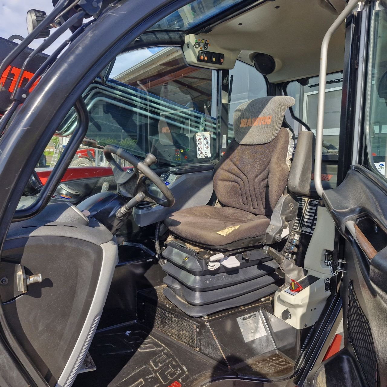 Teleskoplader Türe ait Manitou -, Gebrauchtmaschine içinde Daarle (resim 8)