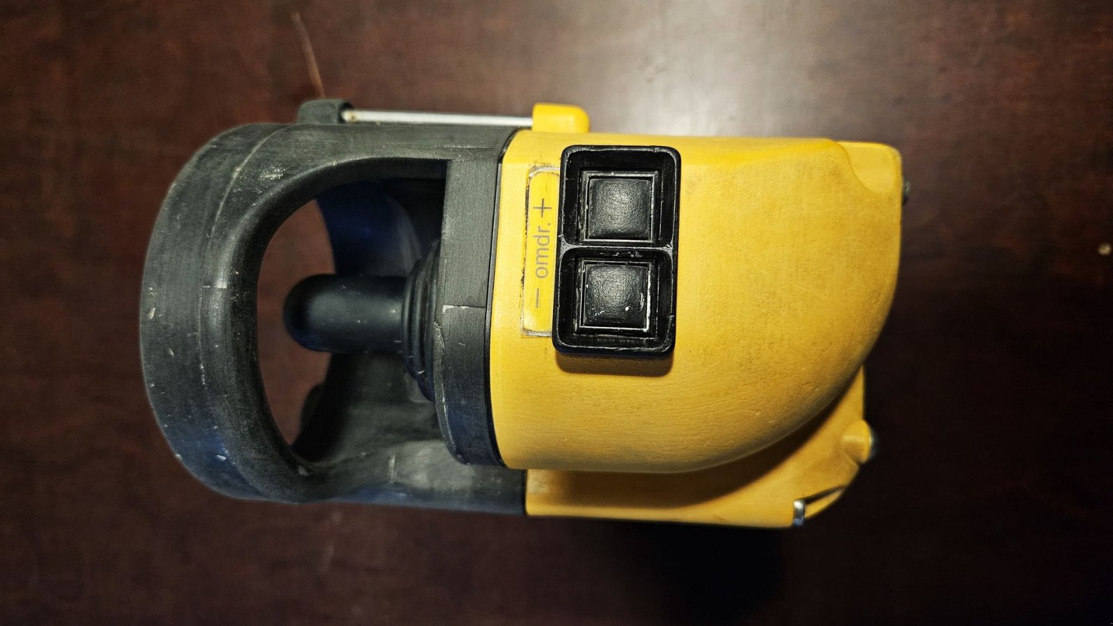 Teleskoplader typu Manitou Fjernbetjening / HETRONIC / inkl. 3 batterier / pæn og ordentlig stand, Gebrauchtmaschine v Arden (Obrázek 7)