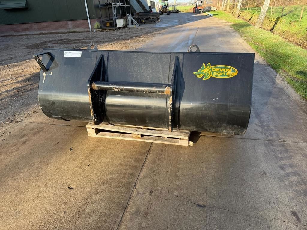 Teleskoplader del tipo Manitou Grondbak 2.2m, Gebrauchtmaschine In Lunteren (Immagine 3)