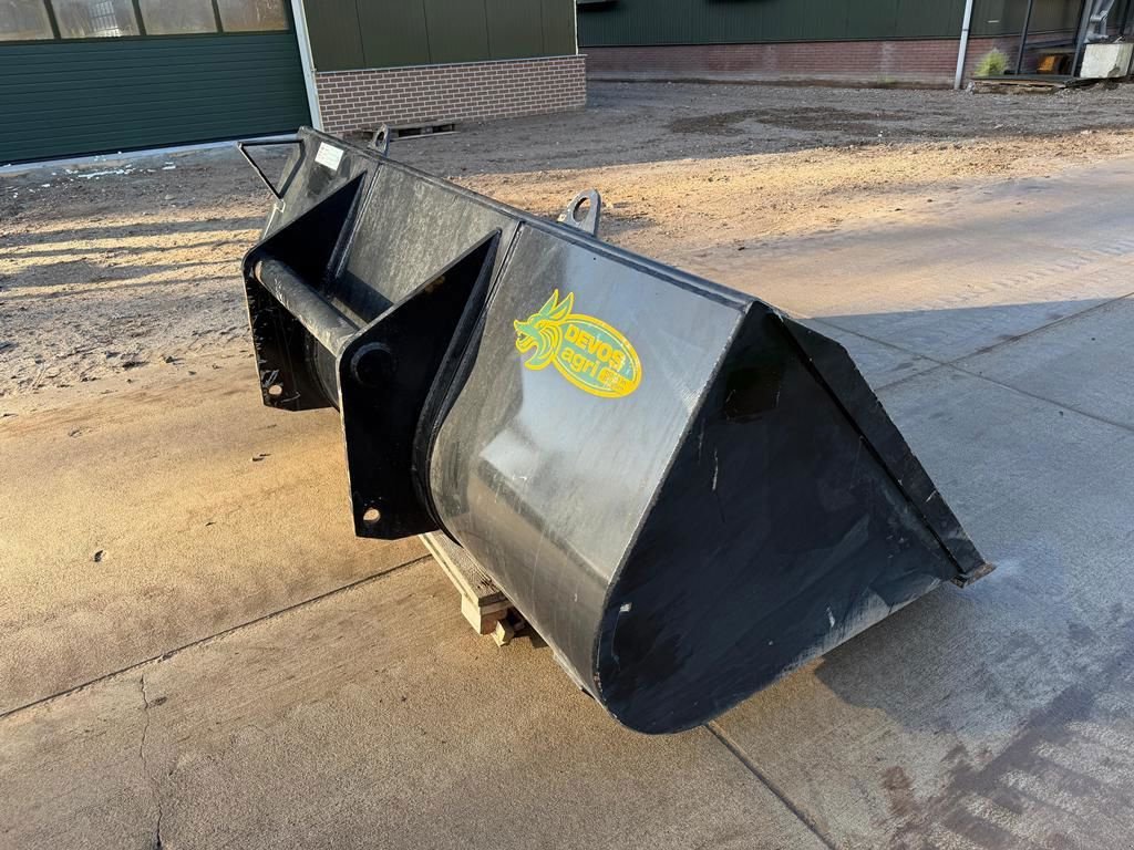 Teleskoplader del tipo Manitou Grondbak 2.2m, Gebrauchtmaschine In Lunteren (Immagine 4)