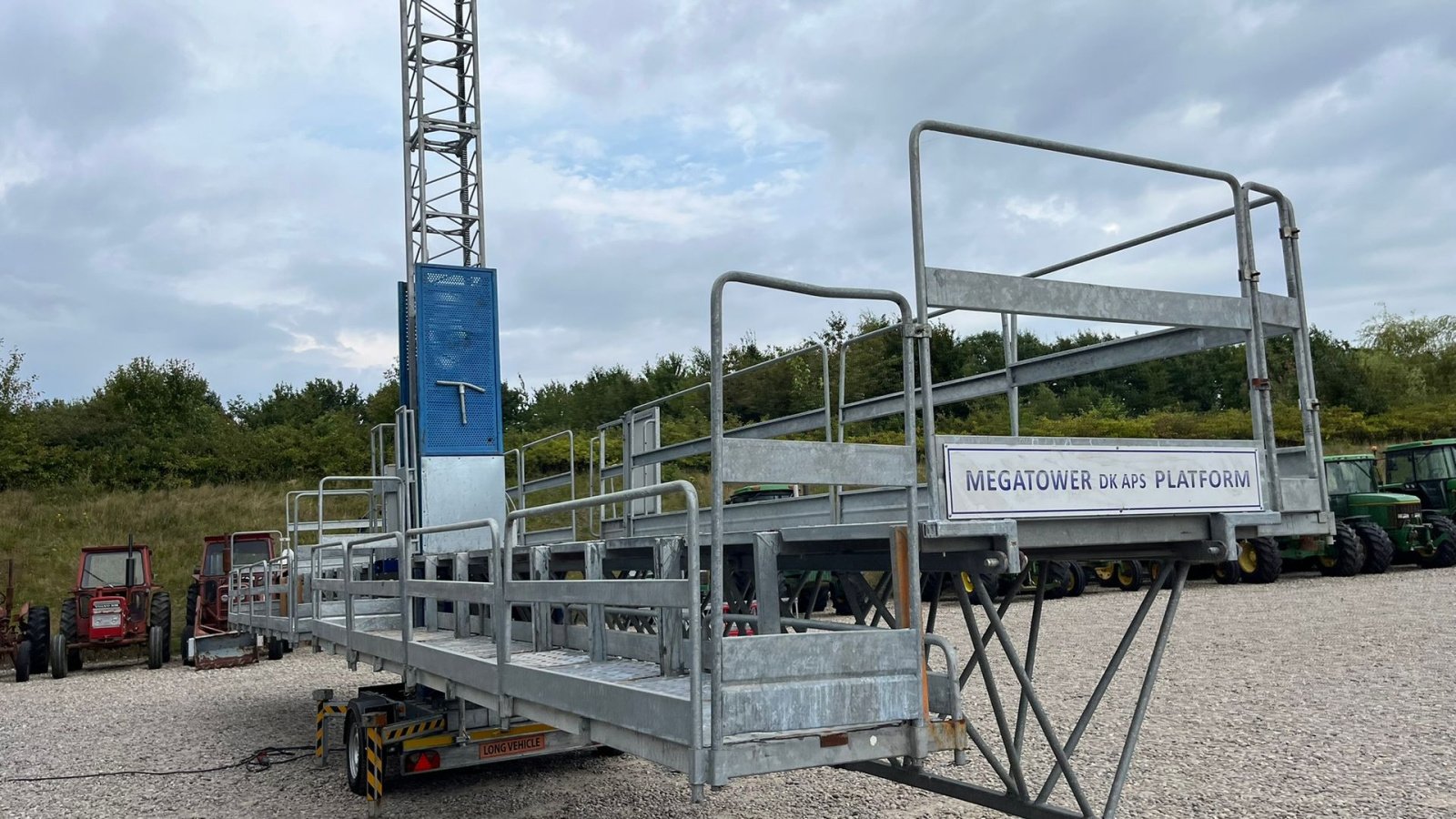 Teleskoplader of the type Manitou Mandskabskurv arbejdsplatformen, Byggeelevatorer, mastklatreplatforme, byggehejs, Climber, buildclimber, Gebrauchtmaschine in Lintrup (Picture 15)