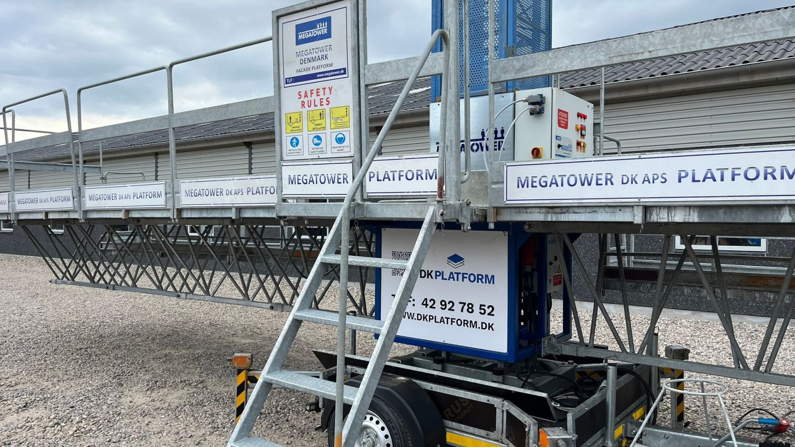 Teleskoplader of the type Manitou Mandskabskurv arbejdsplatformen, Byggeelevatorer, mastklatreplatforme, byggehejs, Climber, buildclimber, Gebrauchtmaschine in Lintrup (Picture 3)