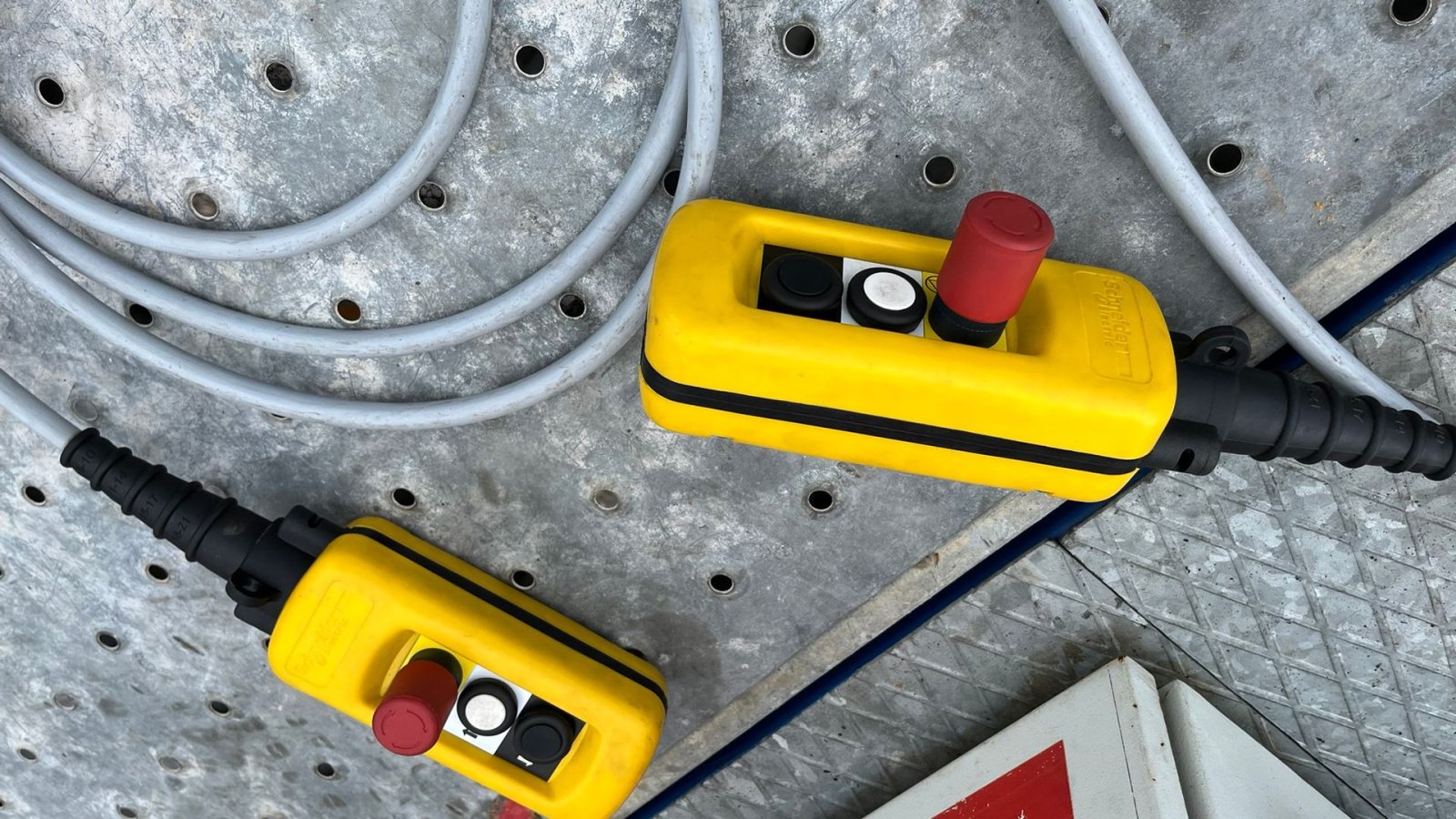 Teleskoplader of the type Manitou Mandskabskurv arbejdsplatformen, Byggeelevatorer, mastklatreplatforme, byggehejs, Climber, buildclimber, Gebrauchtmaschine in Lintrup (Picture 17)