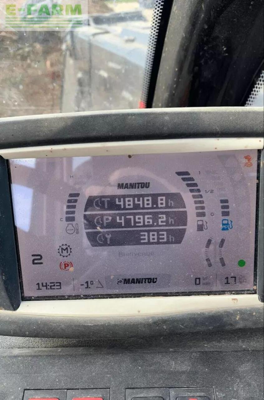 Teleskoplader типа Manitou manitou mlt 841, Gebrauchtmaschine в VAROIS-ET-CHAIGNOT (Фотография 6)