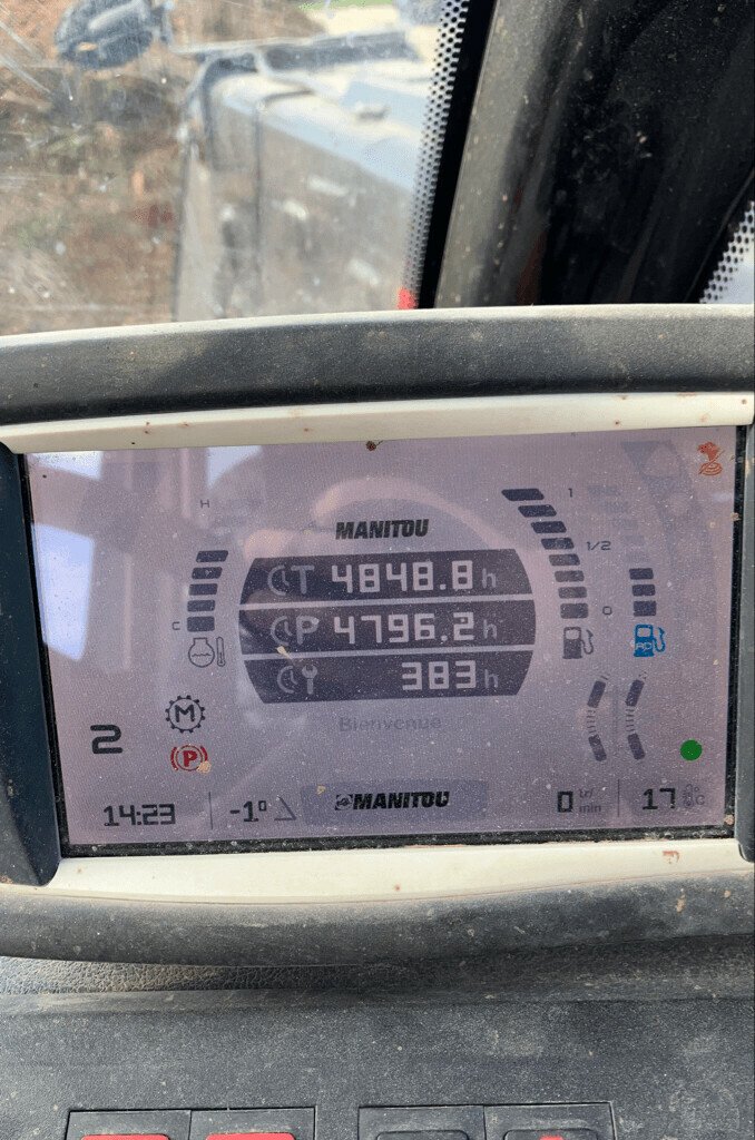 Teleskoplader des Typs Manitou MANITOU MLT 841, Gebrauchtmaschine in VAROIS & CHAIGNOT (Bild 6)