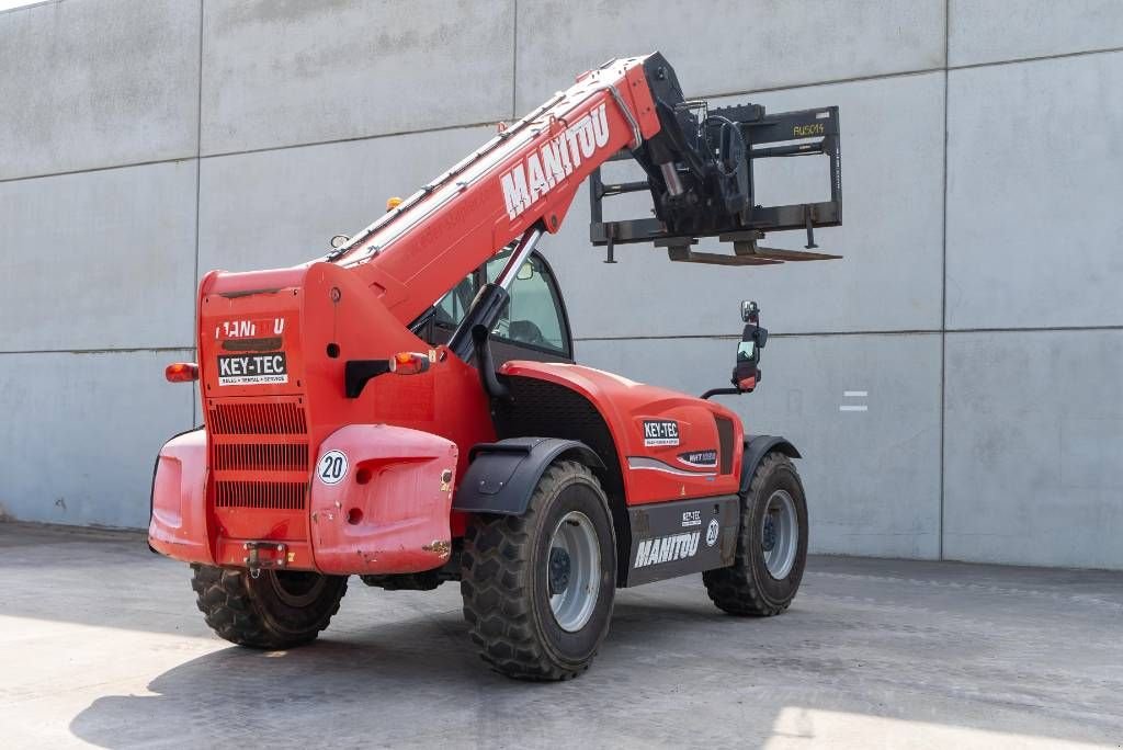 Teleskoplader от тип Manitou MHT 10130, Gebrauchtmaschine в Moerbeke (Снимка 4)