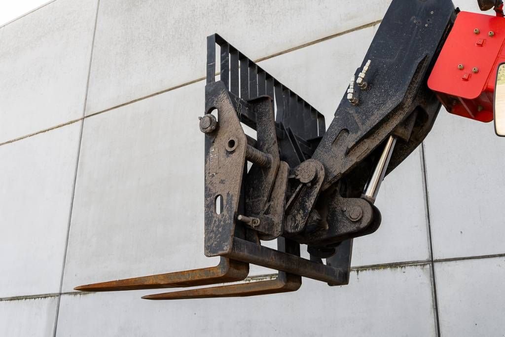 Teleskoplader del tipo Manitou MHT 780, Gebrauchtmaschine In Moerbeke (Immagine 10)