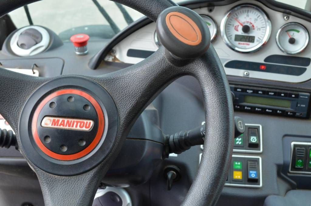 Teleskoplader typu Manitou MHT 780, Gebrauchtmaschine v Moerbeke (Obrázok 11)