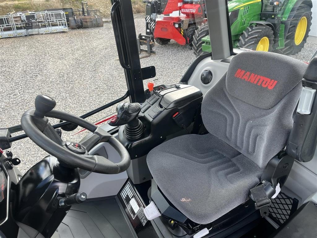 Teleskoplader του τύπου Manitou MLA 533-145V+, Gebrauchtmaschine σε Mariager (Φωτογραφία 12)