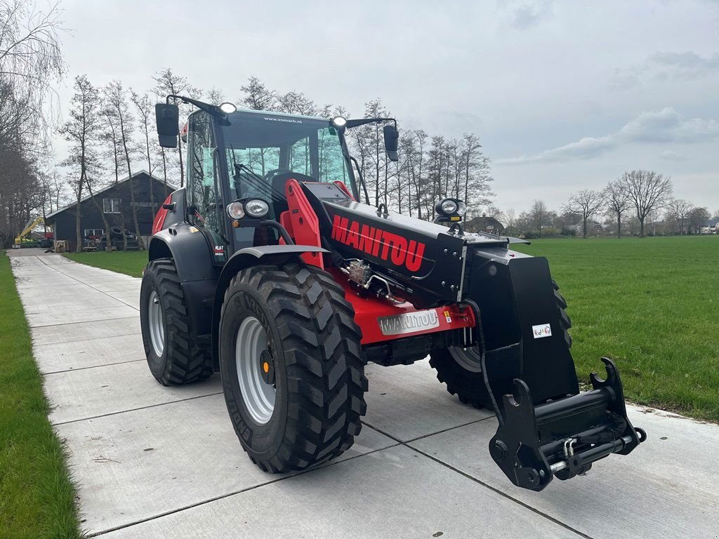 Teleskoplader des Typs Manitou MLA 533-145V+ Elite, Neumaschine in Lunteren (Bild 4)
