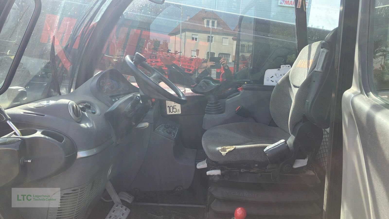 Teleskoplader typu Manitou MLT 1040-145PS, Gebrauchtmaschine v Großpetersdorf (Obrázek 5)