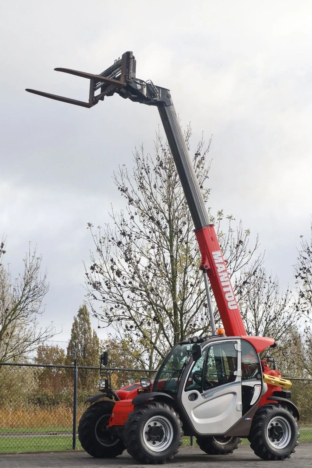 Teleskoplader of the type Manitou MLT 625-75 HYDR. FORKS AIRCO, Gebrauchtmaschine in Marknesse (Picture 9)