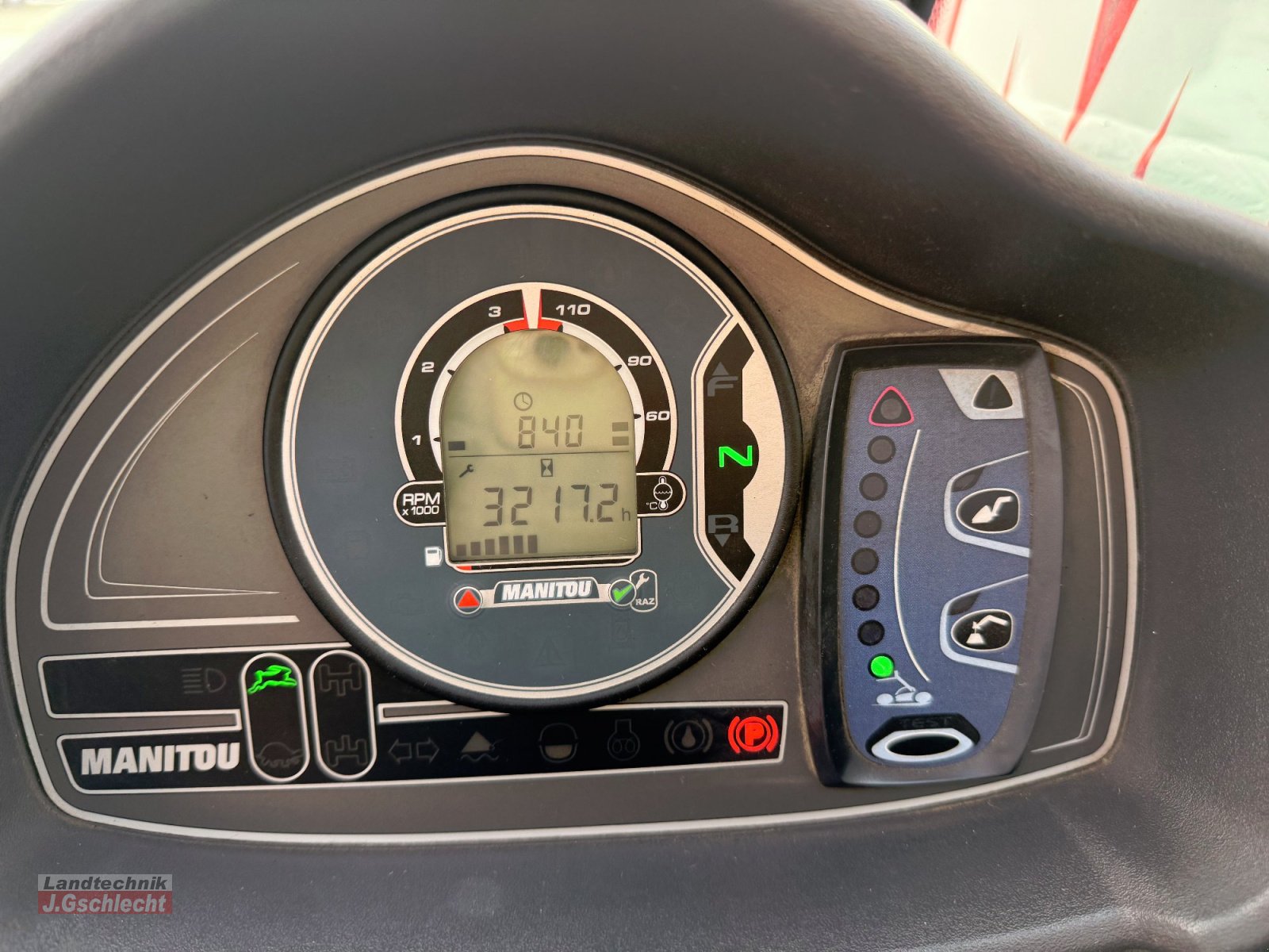 Teleskoplader del tipo Manitou MLT 625-75H Premium, Gebrauchtmaschine en Mühldorf (Imagen 22)