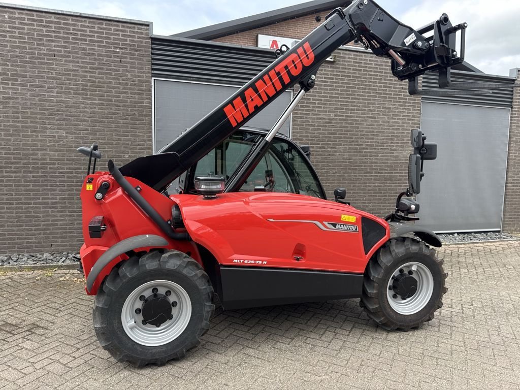 Teleskoplader of the type Manitou MLT 625 H 75K H ST5 S1 Verreiker, Neumaschine in Laren Gld (Picture 3)