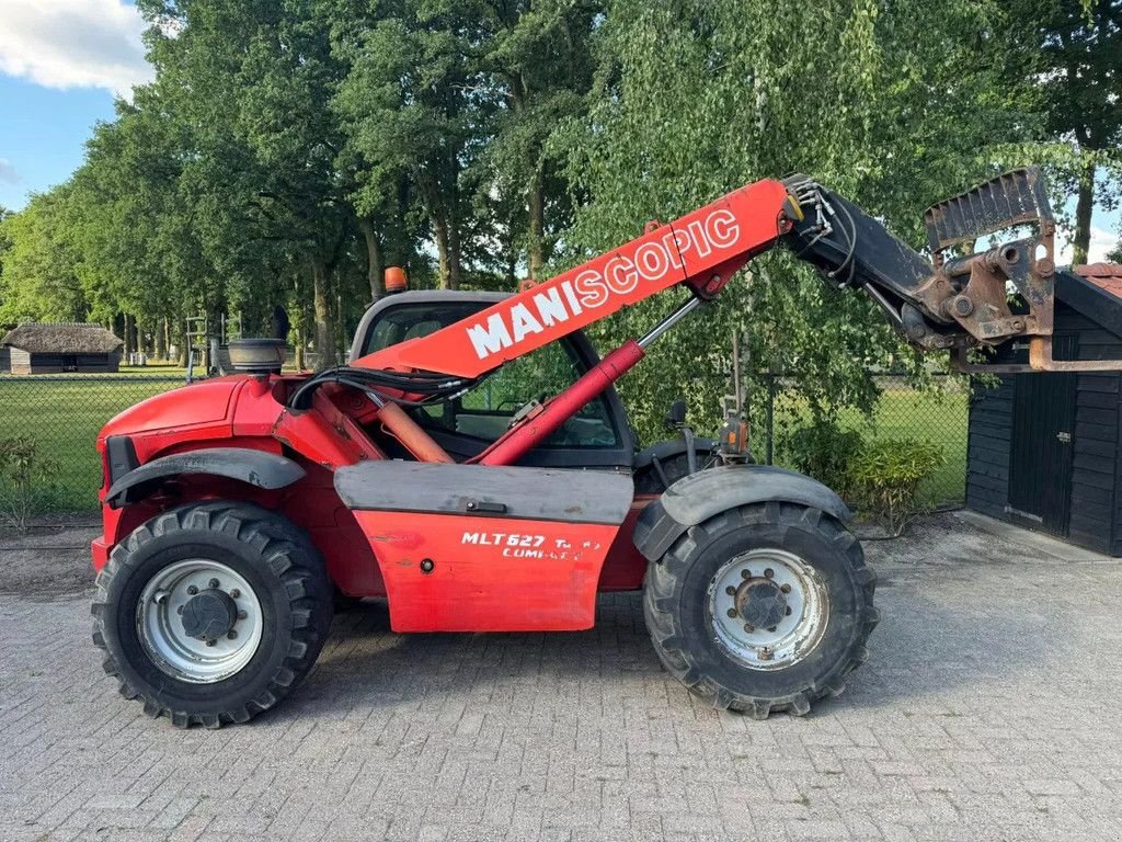 Teleskoplader tip Manitou MLT 627 Compact verreiker, Gebrauchtmaschine in Harskamp (Poză 4)