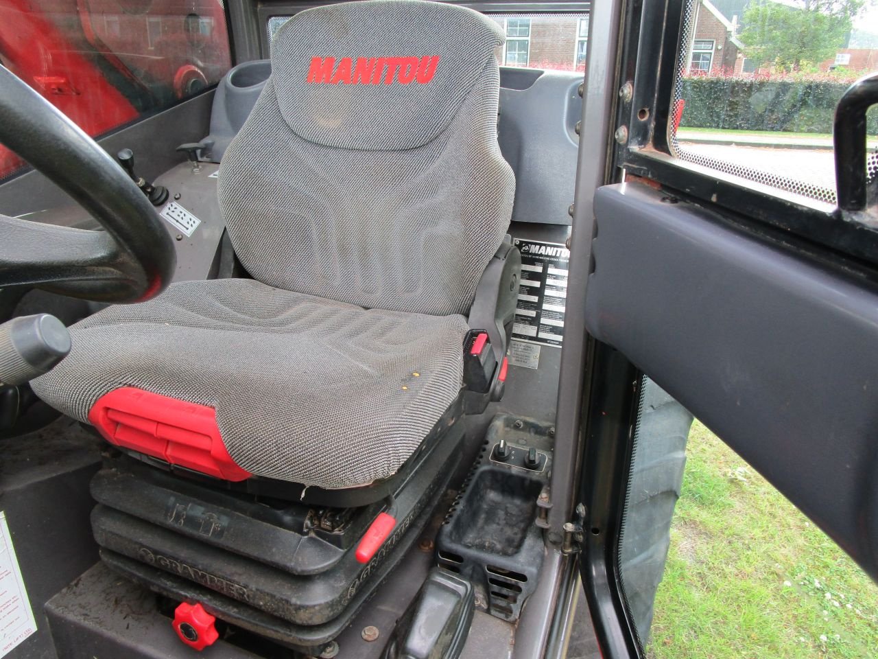 Teleskoplader del tipo Manitou mlt 627, Gebrauchtmaschine In Nieuw-Weerdinge (Immagine 10)