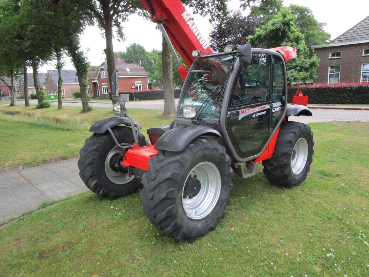 Teleskoplader del tipo Manitou mlt 627, Gebrauchtmaschine In Nieuw-Weerdinge (Immagine 8)