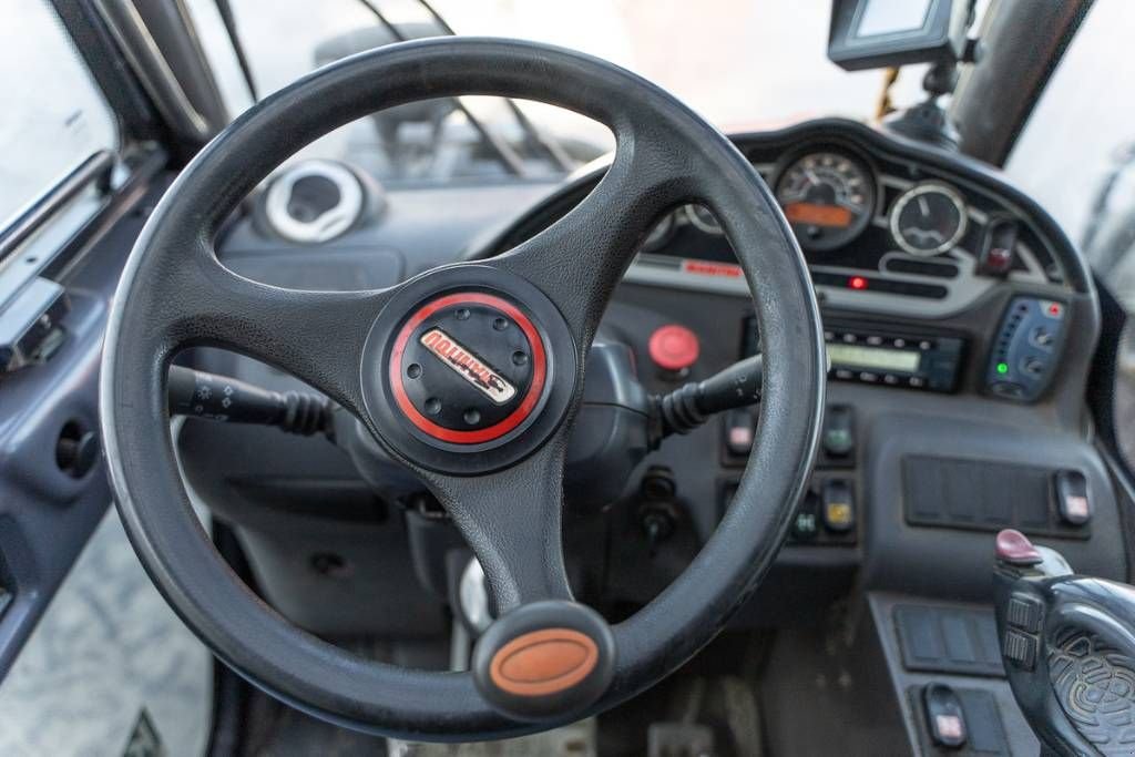 Teleskoplader tip Manitou MLT 629, Gebrauchtmaschine in Moerbeke (Poză 8)