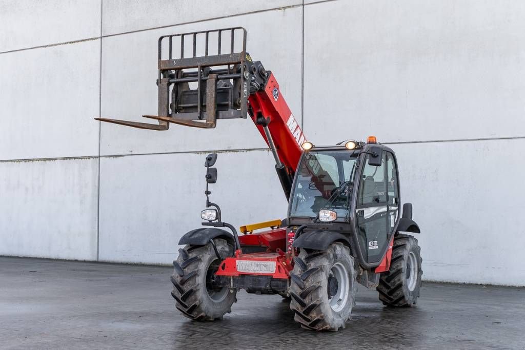 Teleskoplader tip Manitou MLT 629, Gebrauchtmaschine in Moerbeke (Poză 1)