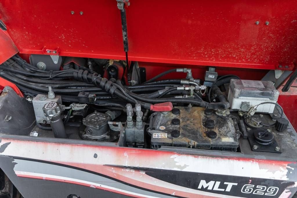 Teleskoplader tip Manitou MLT 629, Gebrauchtmaschine in Moerbeke (Poză 11)