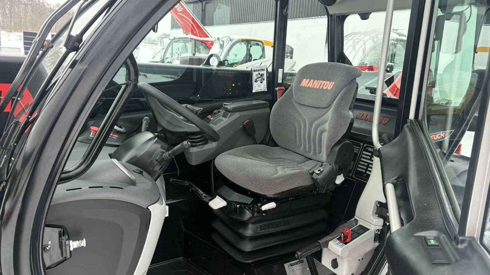 Teleskoplader typu Manitou MLT 630-105V Plus Compact Comfort, Gebrauchtmaschine v Mariager (Obrázek 12)