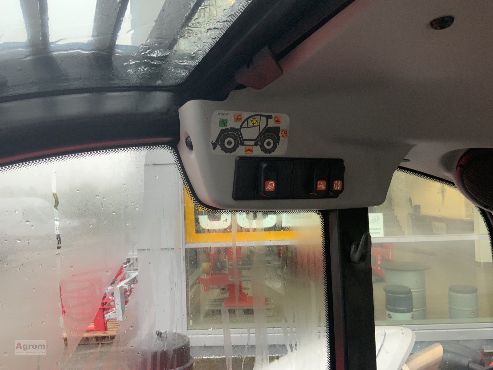 Teleskoplader of the type Manitou MLT 630, Gebrauchtmaschine in Herrenberg-Gültstein (Picture 12)