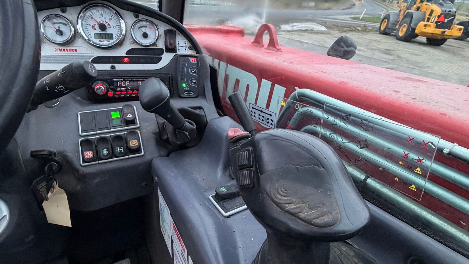 Teleskoplader des Typs Manitou MLT 634-120 PREMIUM KUN 5700 TIMER!, Gebrauchtmaschine in Nørager (Bild 16)